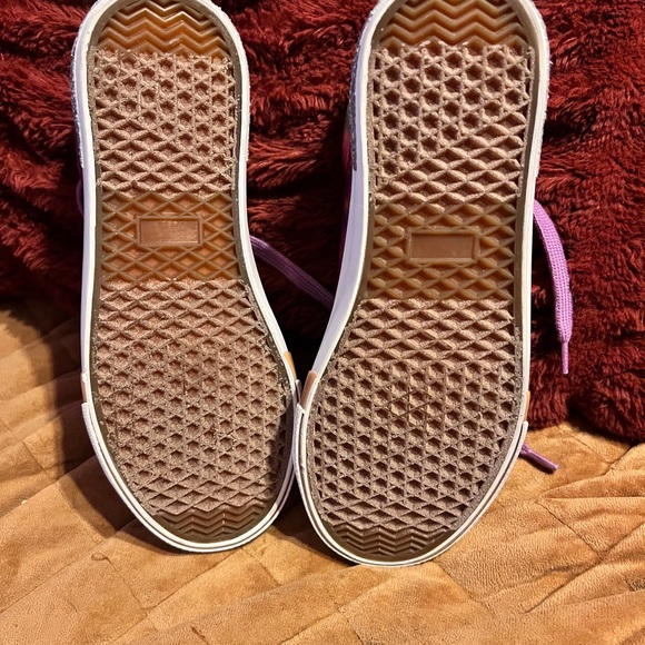 Steve Madden Purple Sneakers Metallic Finish - Picture 4 of 6
